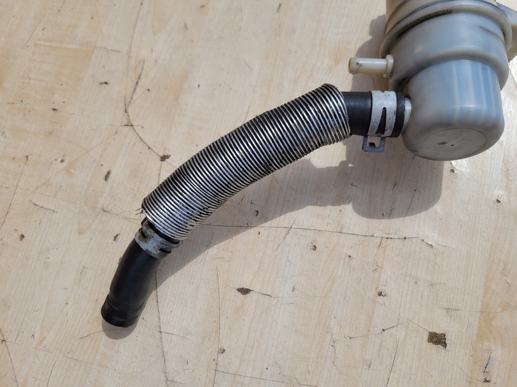 фото №5, Jeep cherokee kk 07-12 2.8 бачок підсилювача