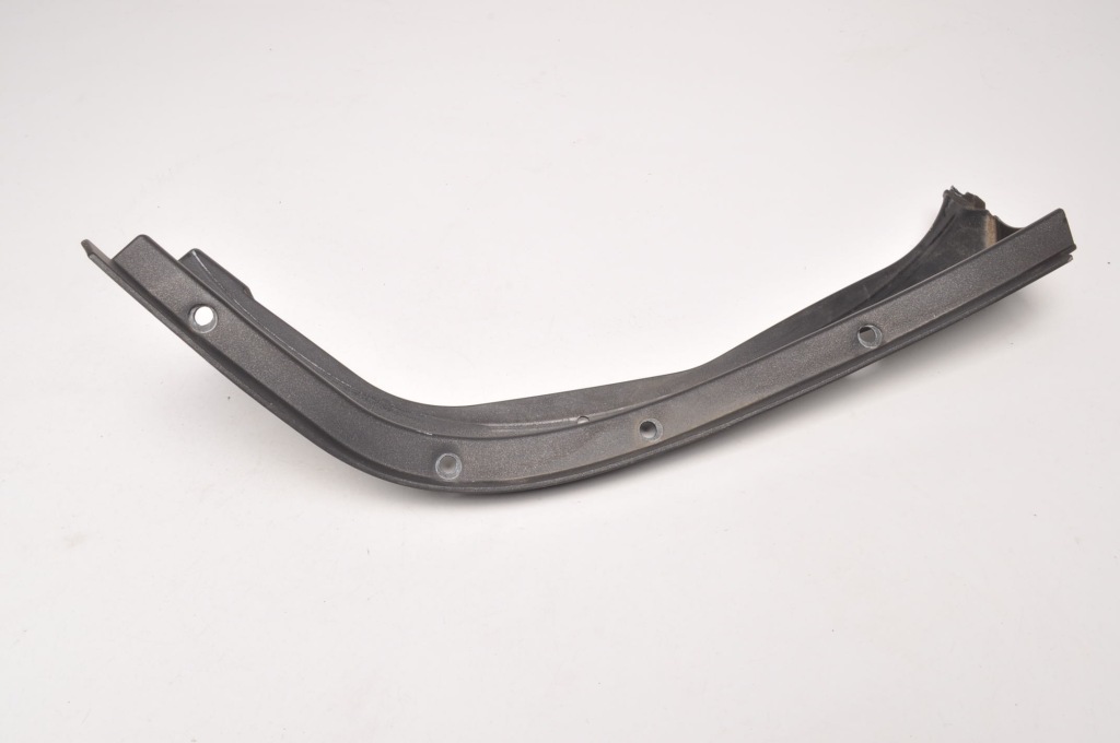 Alfa romeo 4c накладка пластик ветровик рама кровельная 50527642 Киев