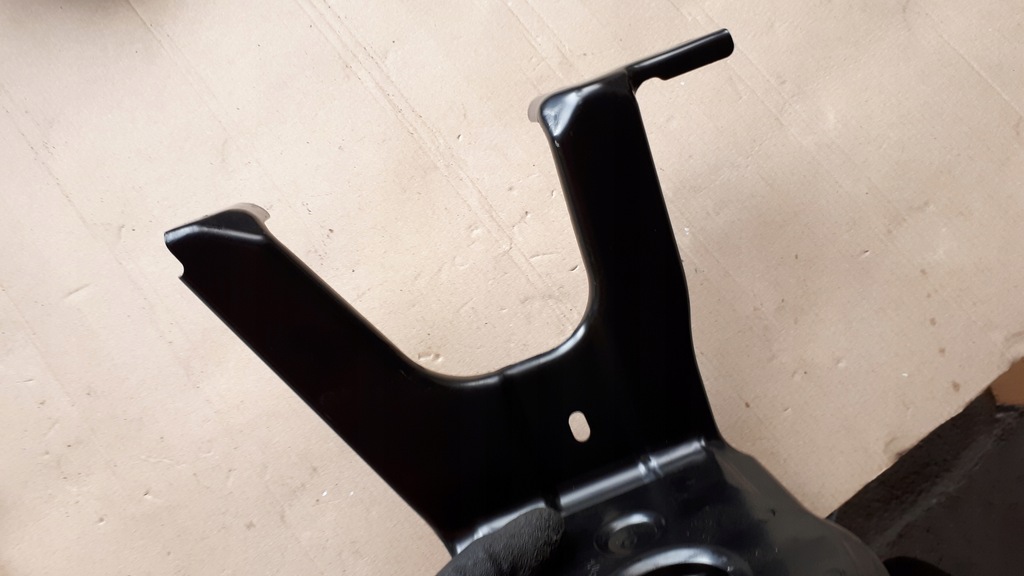 фото №7, A4 b9 8w кронштейн колеса запасного 8w0802415 a5 8w