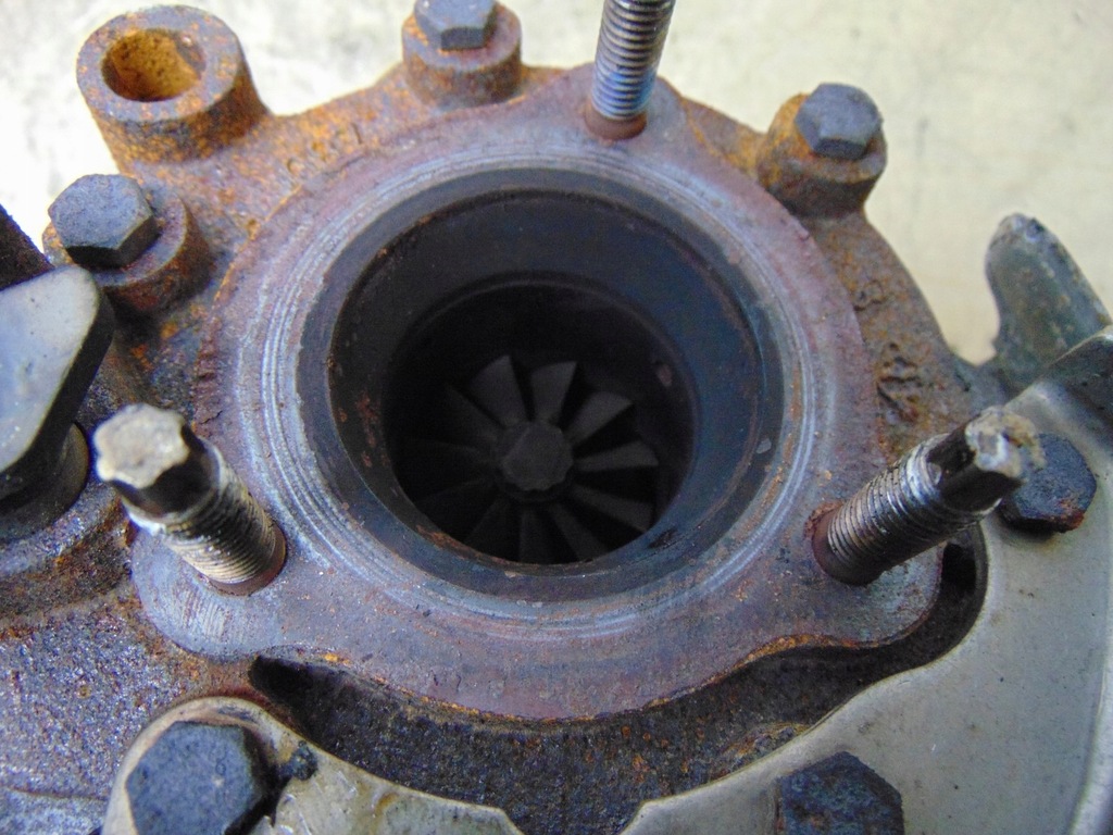 фото №12, Турбонагнітач toyota avensis t27 2.0 d4d