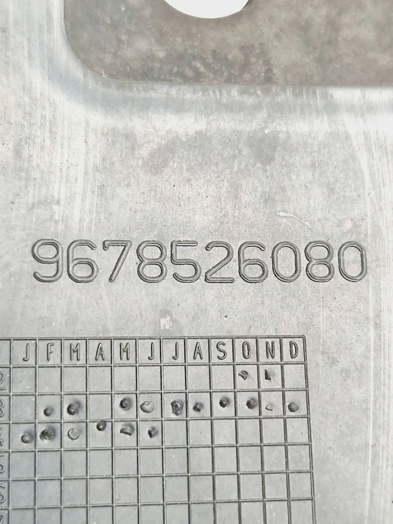 фото №6, Peugeot 308 2014 перед сторона ліва впуск / канал повітря інтеркулер