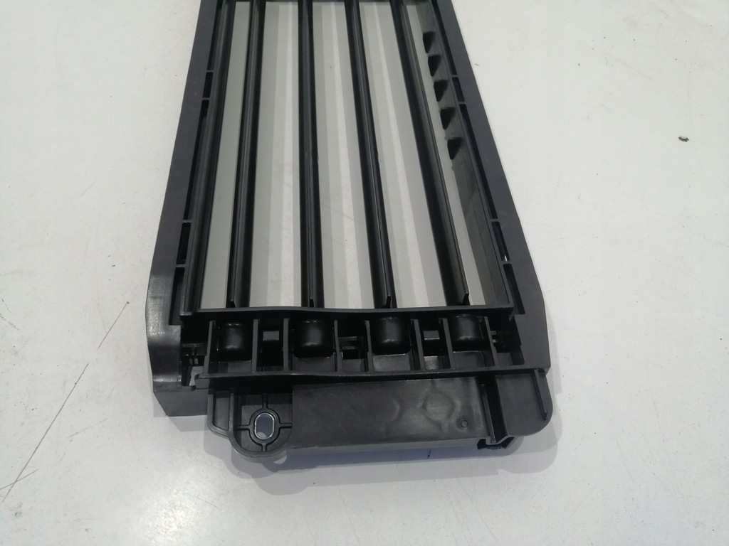 фото №11, Шторка жалюзі повітря vw skoda 2q0122323a