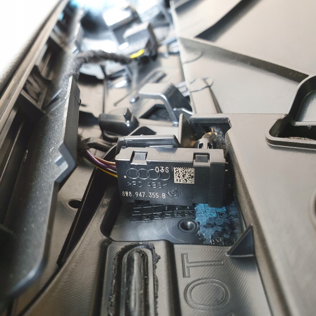 фото №13, Обшивка обивка дверь левый перед водителя audi a5 f5a sportback 8w8 оригинальный номер eu