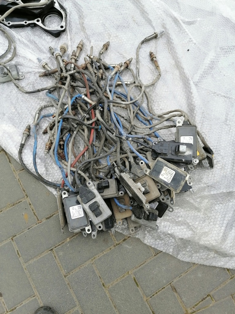 Купити Датчик nox man tgs tgx 51154080019