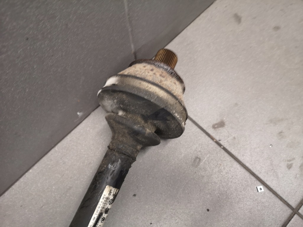 фото №5, Привідний вал задня audi a8 d3 4.2 tdi 4e0501203b