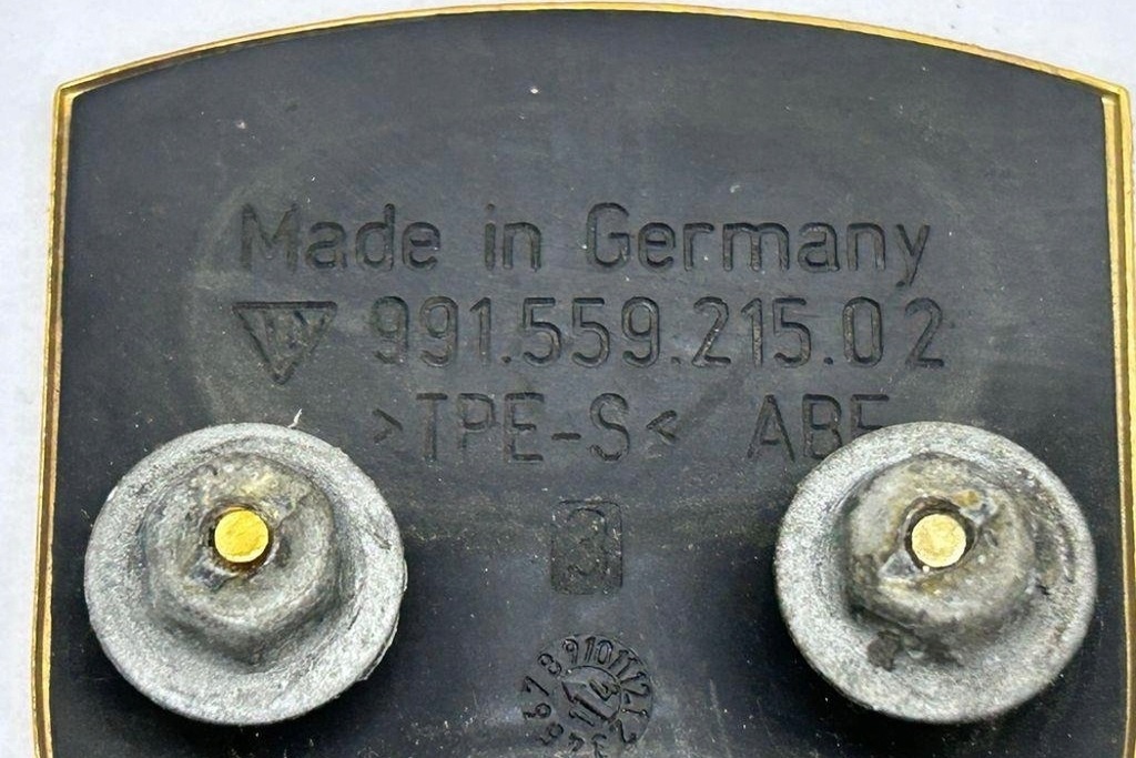 фото №9, Значок автомобиля porsche macan 95b 99155921502 3.6l бензиновый 294kw 2015