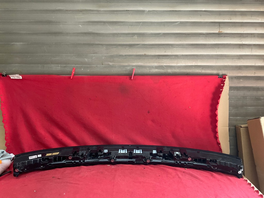 фото №6, Porsche cayenne coupe lift лампа накладка задняя idealna 9y3945207bs оригинал