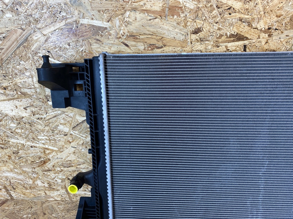 фото №7, Радіатор wody mercedes w177 w247 x247 w118 a2475003800