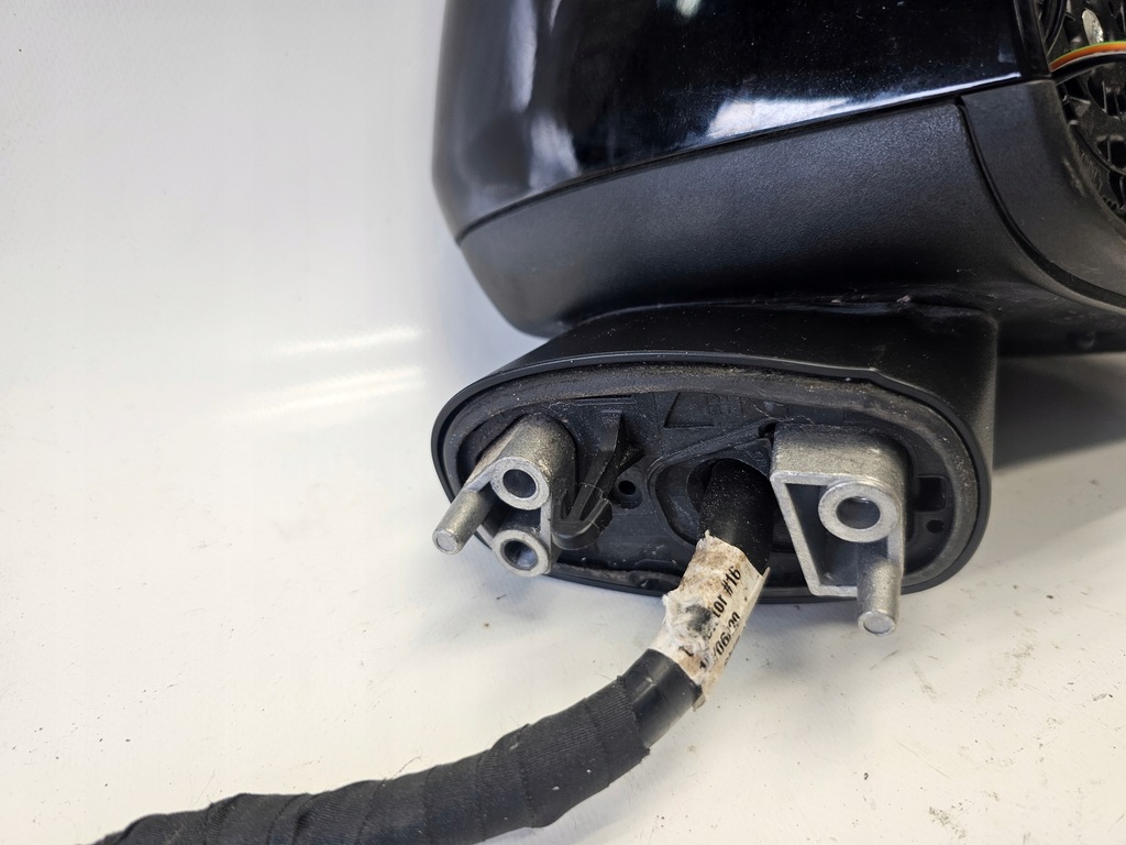 фото №8, Дзеркало корпус дзеркало volvo xc40 праве 2017 - 15 pin pinów