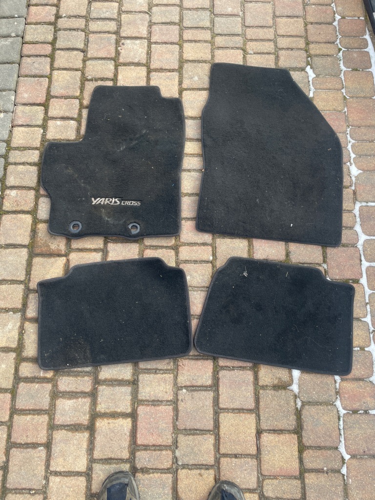 фото №1, Килимки комплект toyota yaris cross ładne org