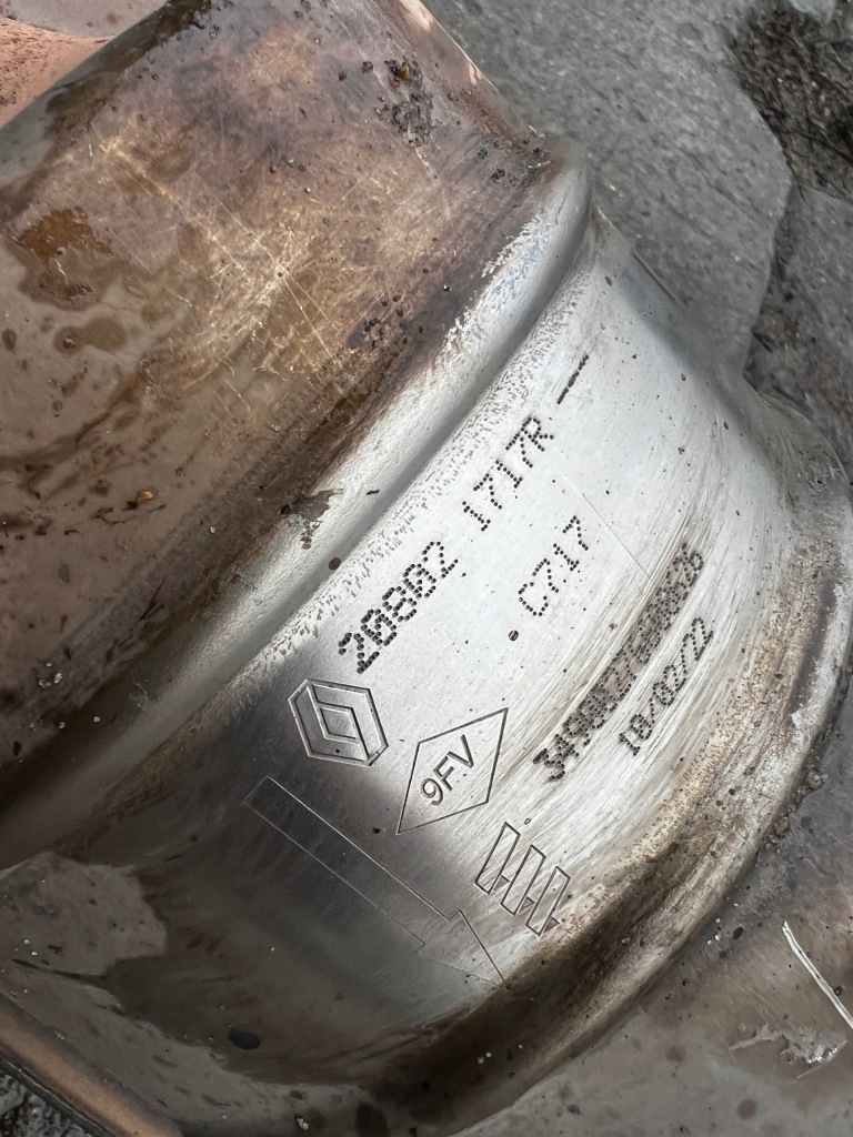 фото №11, Выхлоп труба выхлопная гаситель катализатор dacia jogger sandero iii 1.0 tce