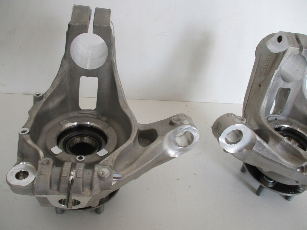 фото №3, Поворотный кулак поворотный кулак land rover defender nowe