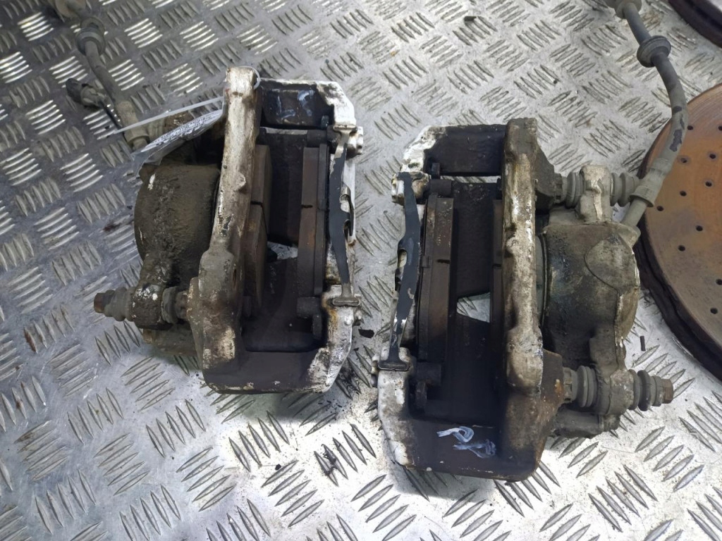 фото №7, Audi a5 8t 2.0 tfsi суппорты тормозные диски перед 330mm kpl