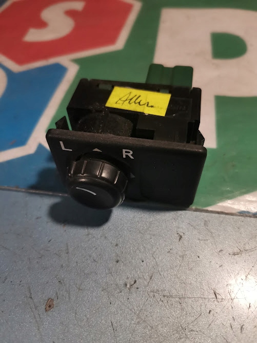 фото №6, Переключатель регулировка зеркал nissan primera p11