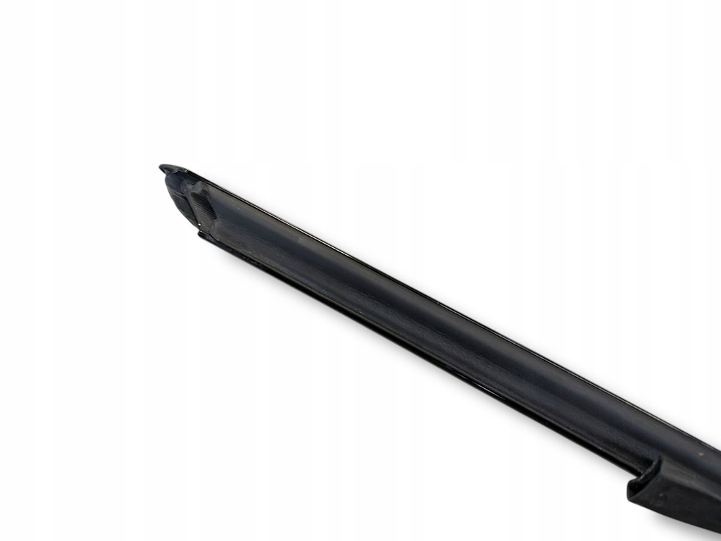 фото №11, Bmw 4 f32 f33 2018 молдинг / прокладка стекло дверь