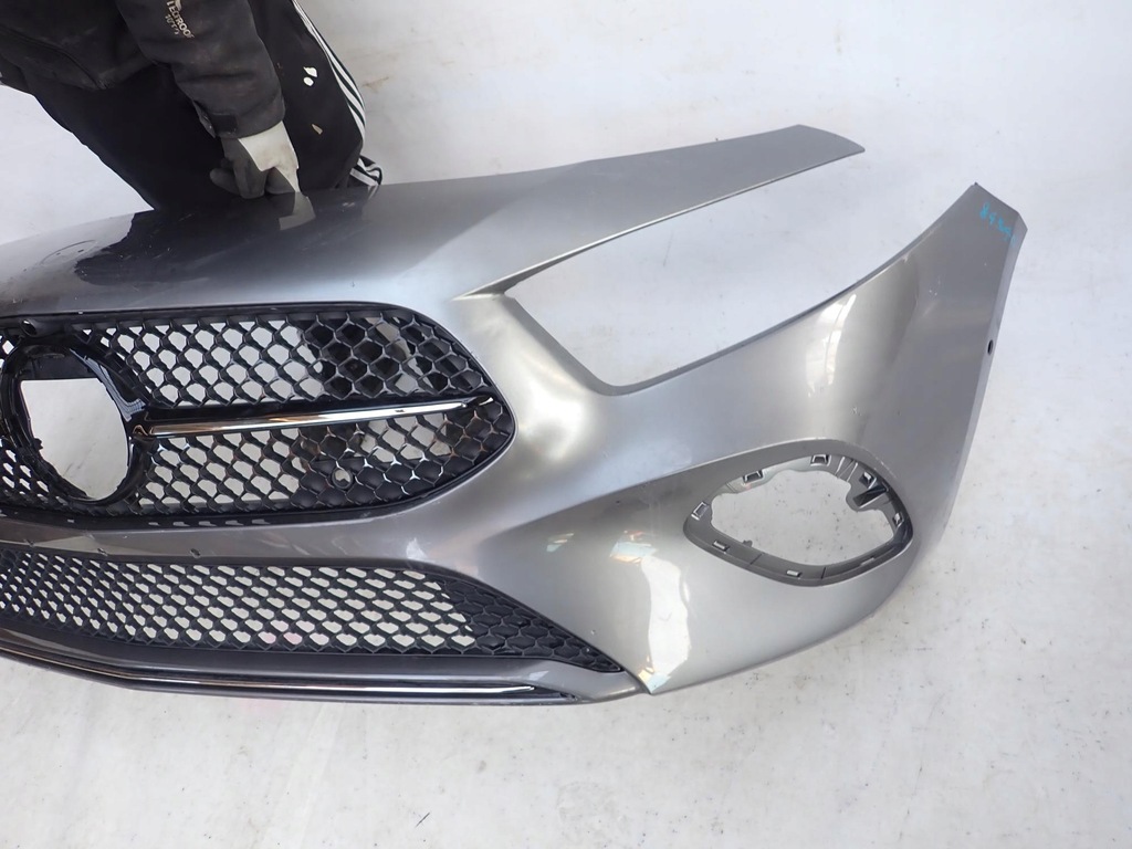 фото №7, Mercedes a-klasa iv 4 w177 lift 22- бампер перед передний pdc