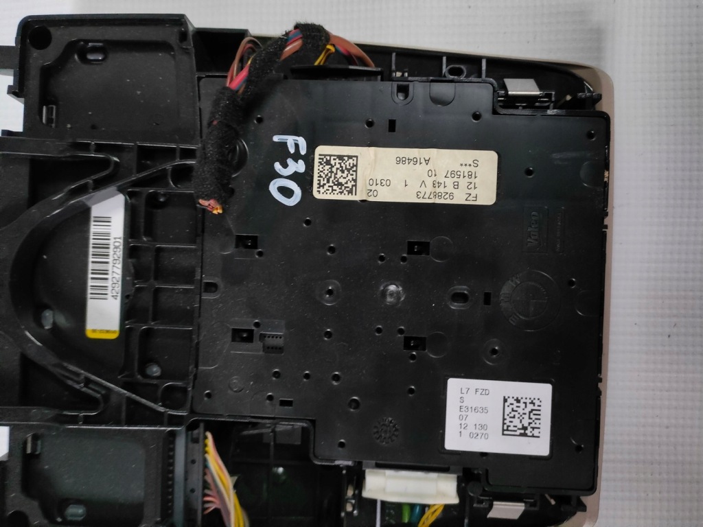 Bmw f30 лампа обшивки стелі бежева в Україні