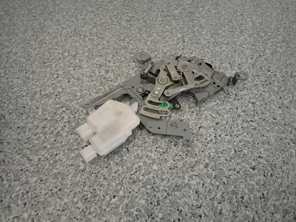 фото №6, Mazda 5 mazda5 05-siłownik замка двері задніх правих