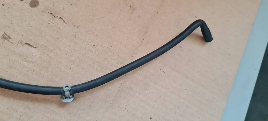 фото №8, A4 s4 b9 воздухоотводчик лампы левый перед 8w0941717a