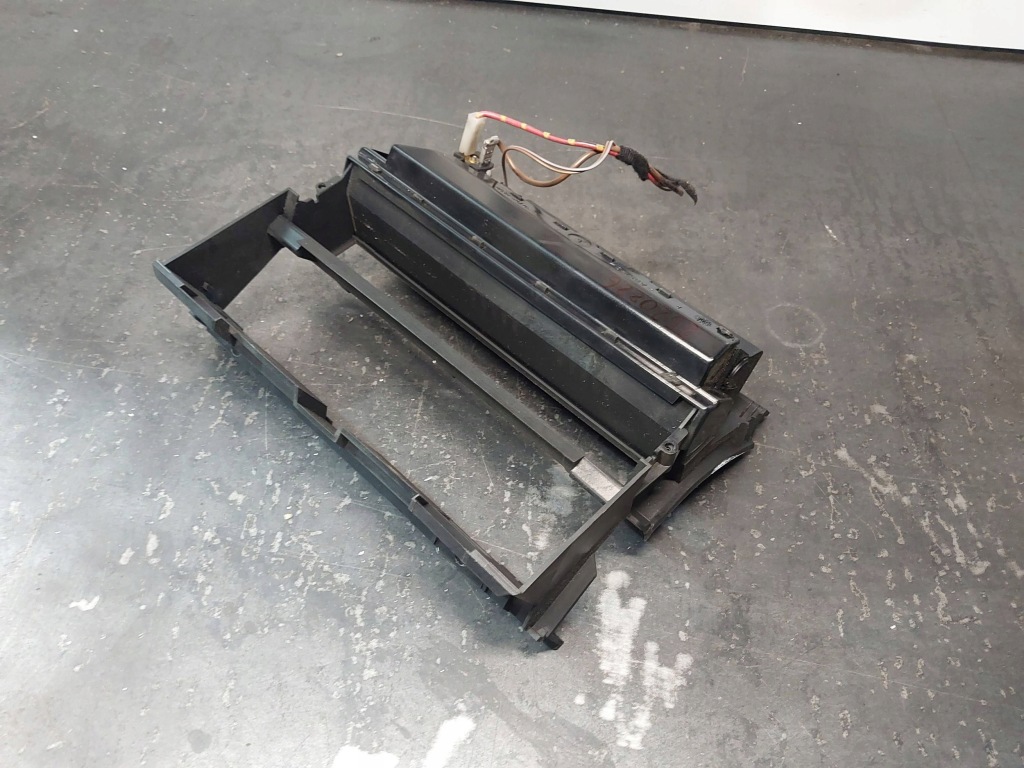 Рамка панель обдув кондиціонера 2din bmw 3 e46 70014009 70014019 Оригінал