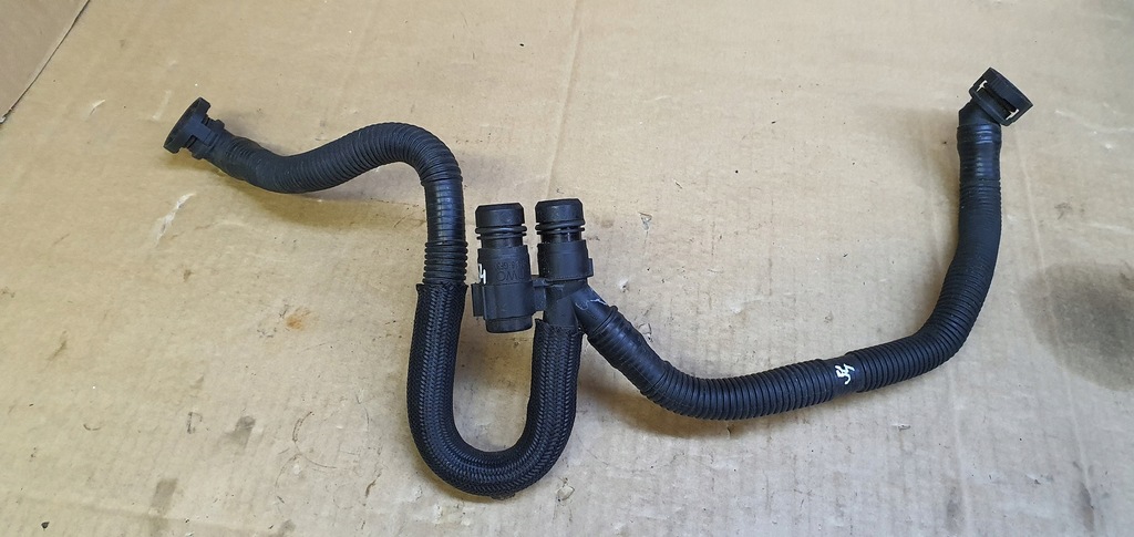 фото №1, Audi s4 a4 b8 3.0 tfsi шланг труба трубка вентиляция картера