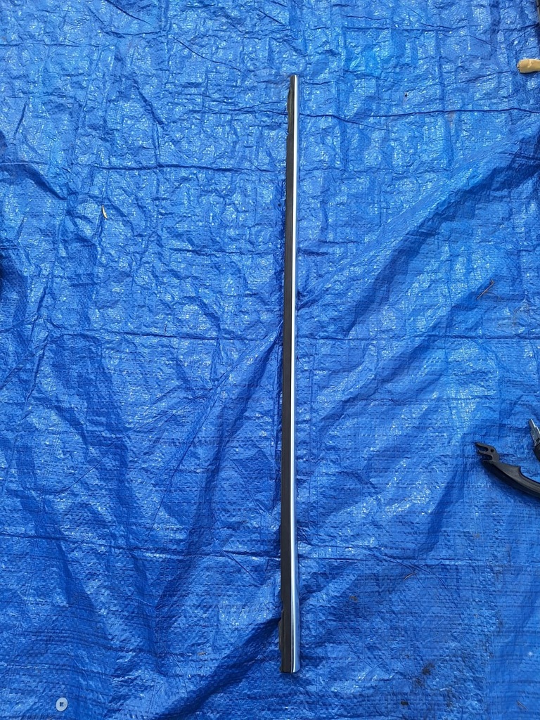 фото №1, Молдинг ущільнювач хром правий перед ford kuga mk1