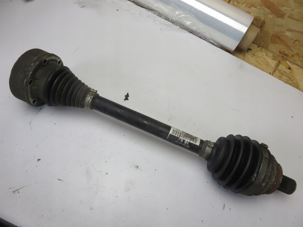 фото №1, Leon iii octavia iii приводной вал левая 1.2tsi 1k0407271bk d