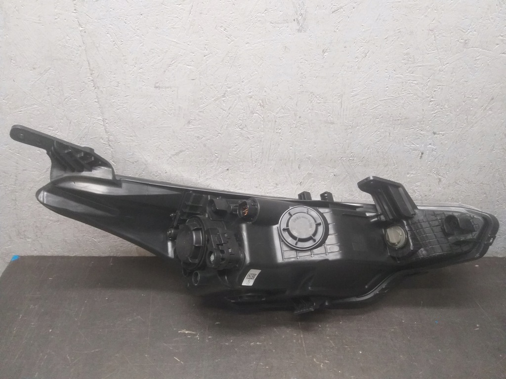 фото №7, Лампа перед левая hyundai i20 ii 2 14- линза led 92101 c8200