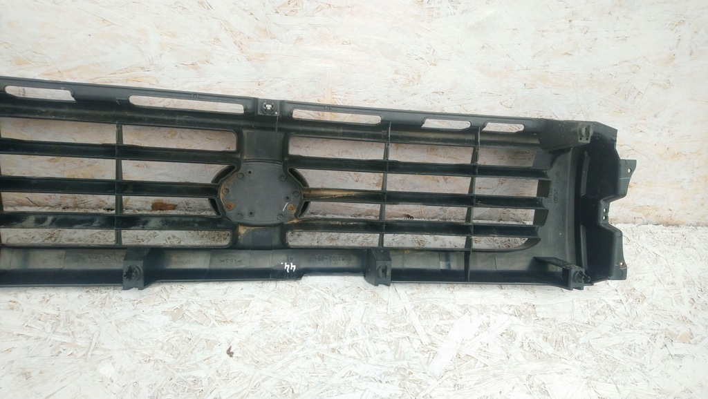 фото №7, Решётка радиатора решётка радиатора logo toyota hilux 1993-1998