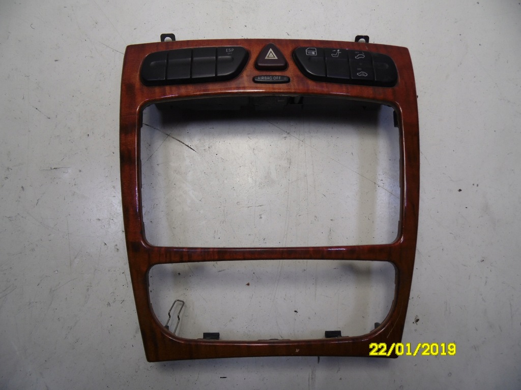 фото №1, Панель аварійних рамка радіо mercedes w203 c klasa