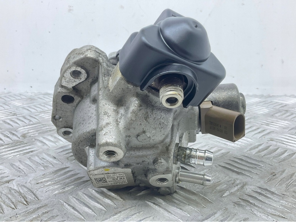 2015 audi a3 s3 8v набор системы впрыска 04l130277d Киев