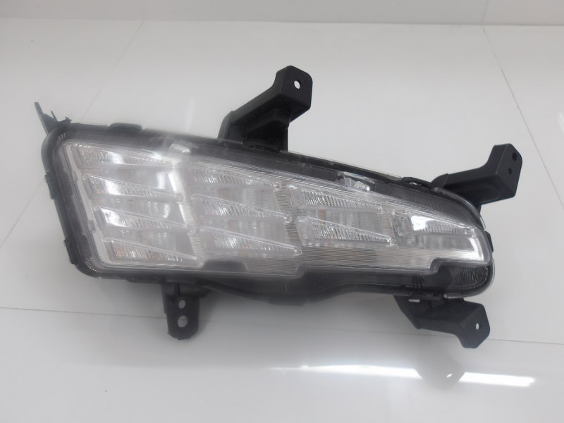фото №1, Hyundai i30 iii lift противотуманная фара led drl правый