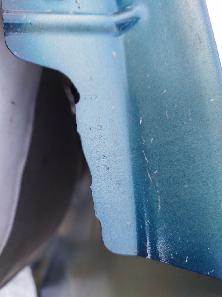 Seat cupra born 10e ліве крило передній перед Зі Шроту