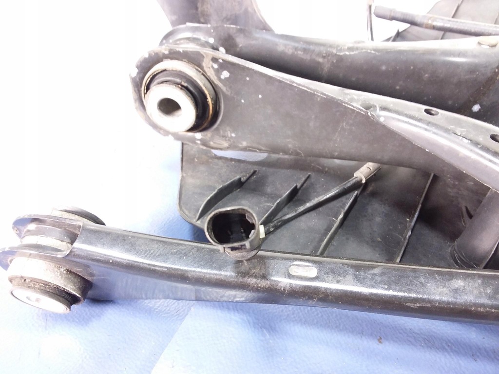 фото №5, Bmw 3 f30 f31 поворотний кулак задня права ступиця важіль