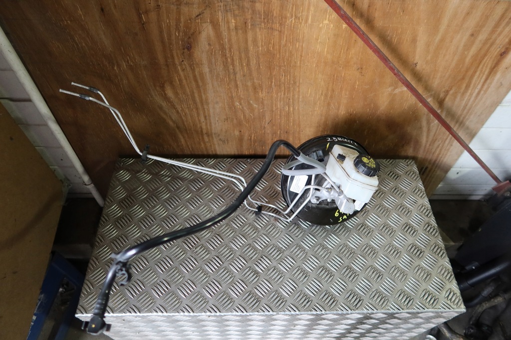 фото №1, Усилитель тормозов насос тормозная sandero logan ii 472103298r