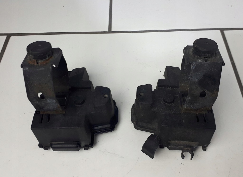 фото №1, Scenic iii отбойник капот правый