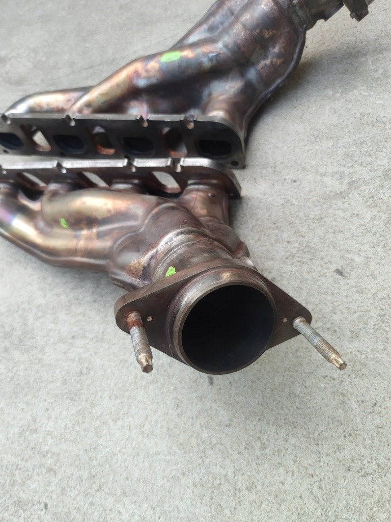 фото №7, Dodge challenger charger srt hellcat коллектор правый