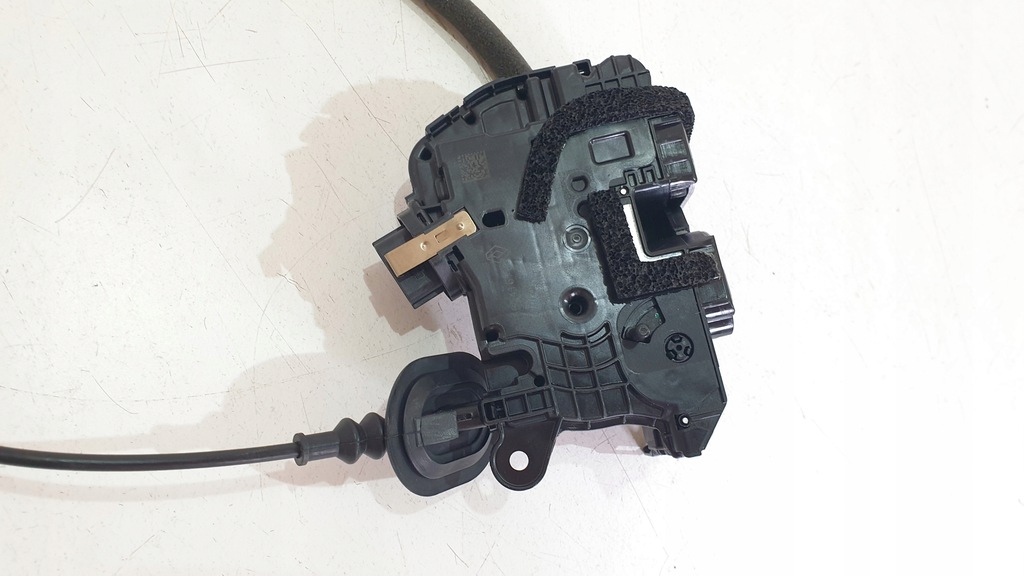 фото №3, Замок двері правий задня renault clio iv 825004167r