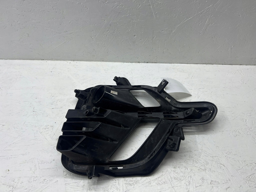 фото №8, Kia niro 2022 левая сторона решётка противотуманной фары