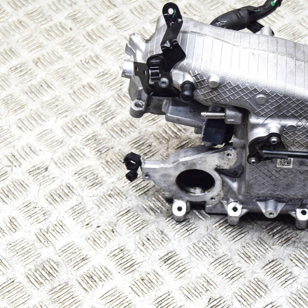 фото №8, Audi q5 sq5 2021 коллектор всасывающий