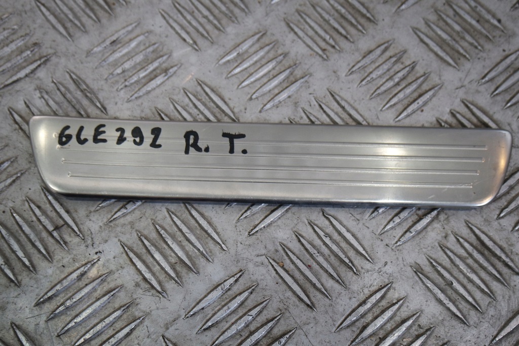 фото №1, R задняя молдинг накладка порог gle 292 a2926860236