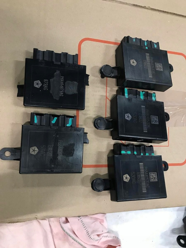 фото №1, Dodge ram dt 2019-2022 блок управления модуль pdc park