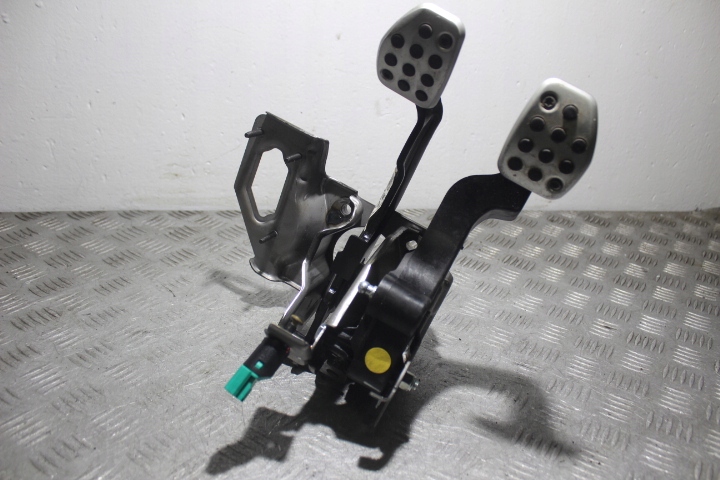 фото №1, Педали peugeot 2008 i lift 1.2