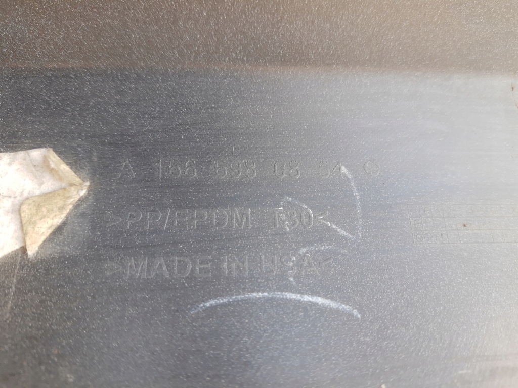 Mercedes ml w166 amg накладка порог правая a1666980854 a1666980227 Цена