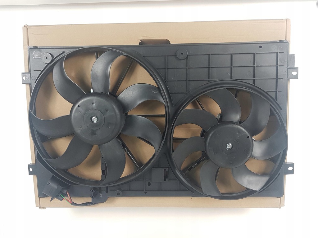 фото №1, Вентилятор радіатора vw caddy eos golf jetta passa