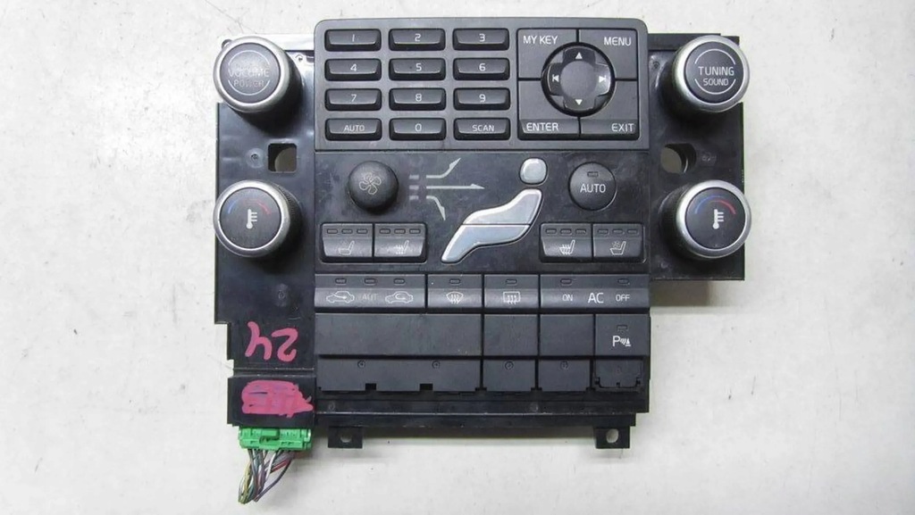 фото №1, Volvo s80 ii панель радіо обдув 30782908 06-