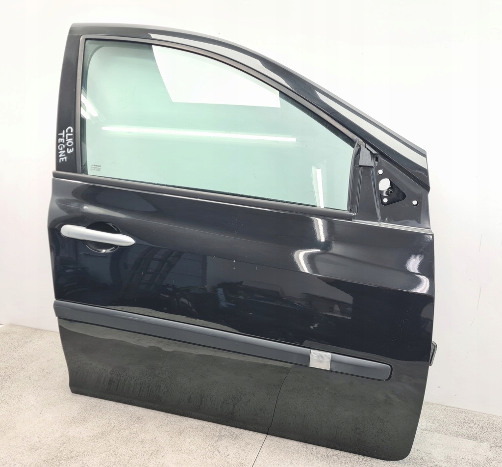 фото №2, Renault clio iii дверь правый перед tegne