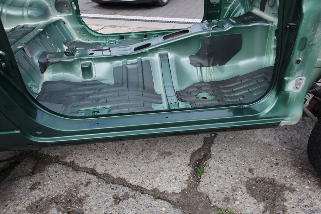 фото №8, Пол багажника порог крыло suzuki jimny ideał