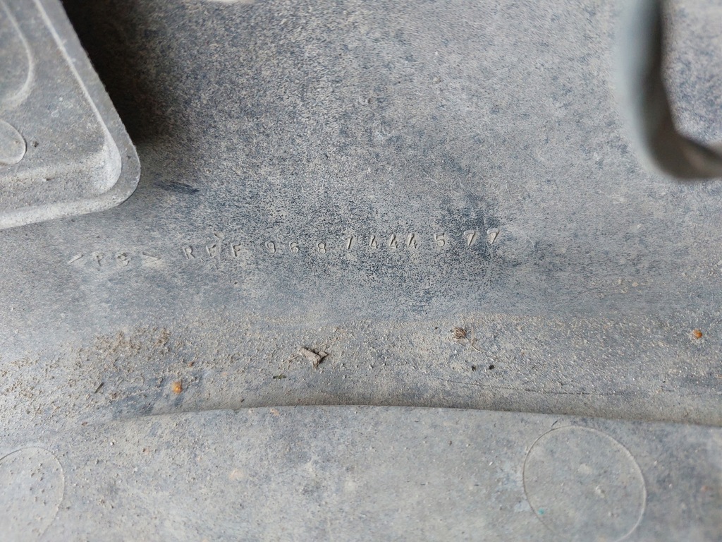 фото №16, Бампер перед peugeot 5008 i 10r szary ktp ktpd