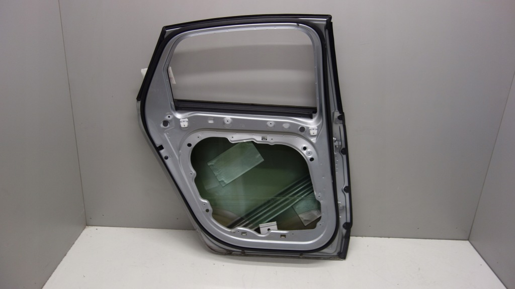 фото №2, Volvo s90 двері ліва задня задні